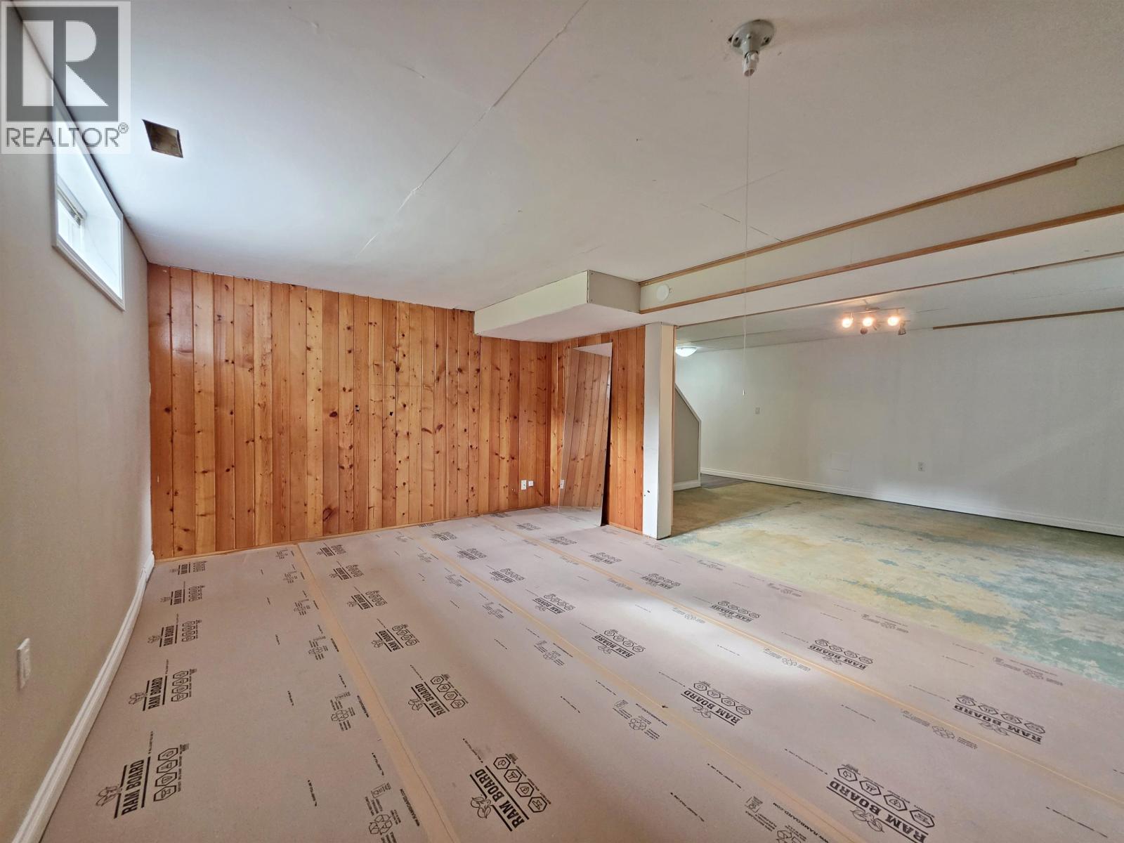530 NORMAN STREET - 27