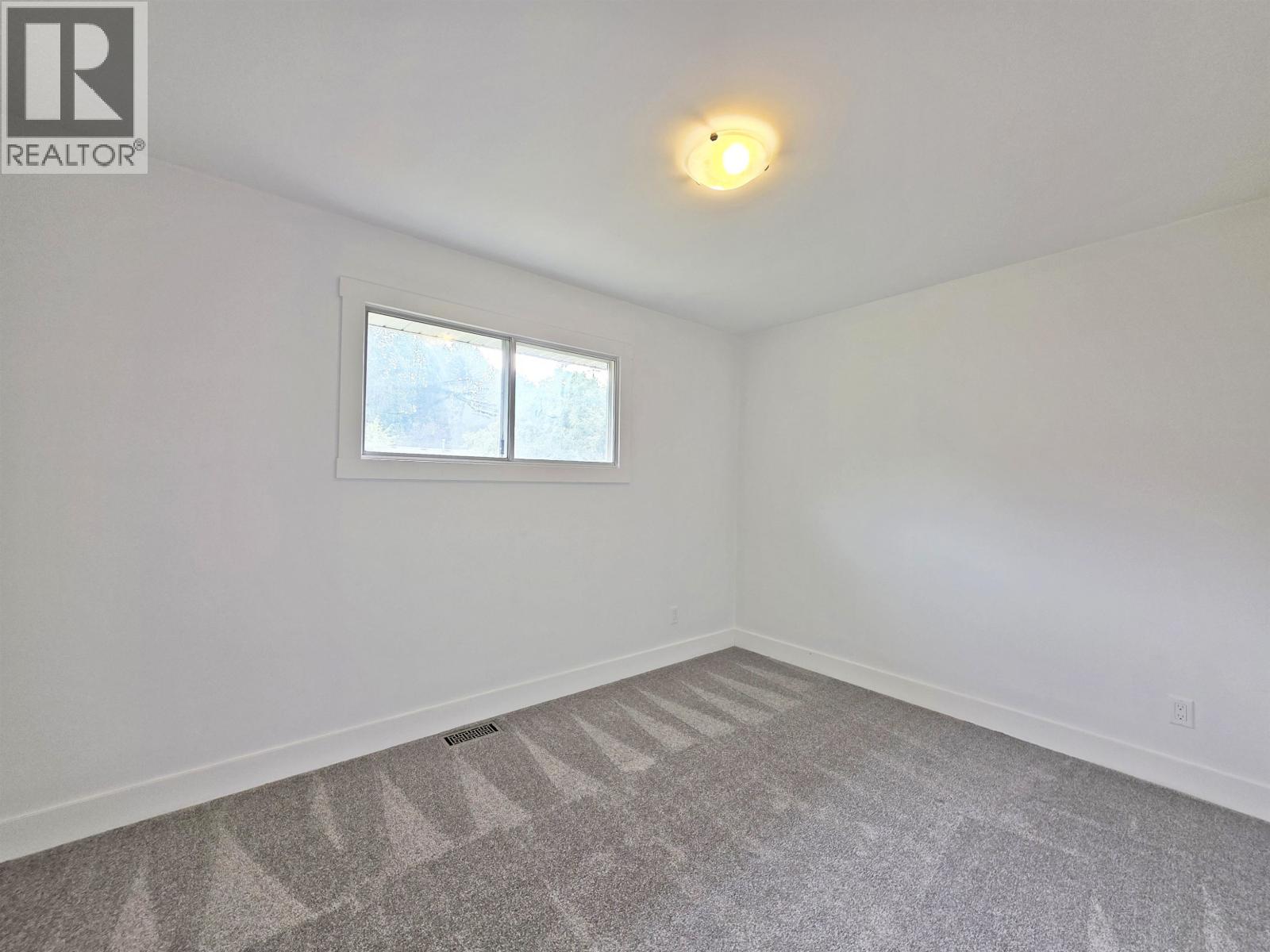 530 NORMAN STREET - 18