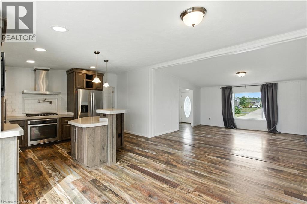 45 RIVERBEND Crescent - 13