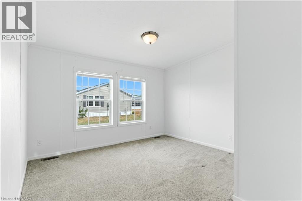 45 RIVERBEND Crescent - 18
