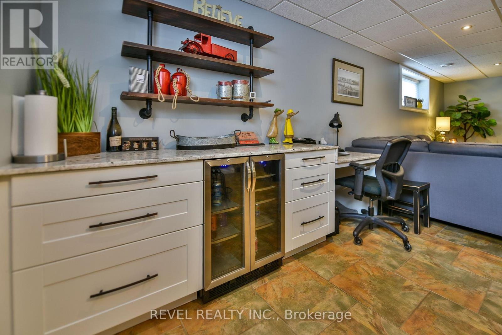 304 JV BONHOMME BOULEVARD - 45