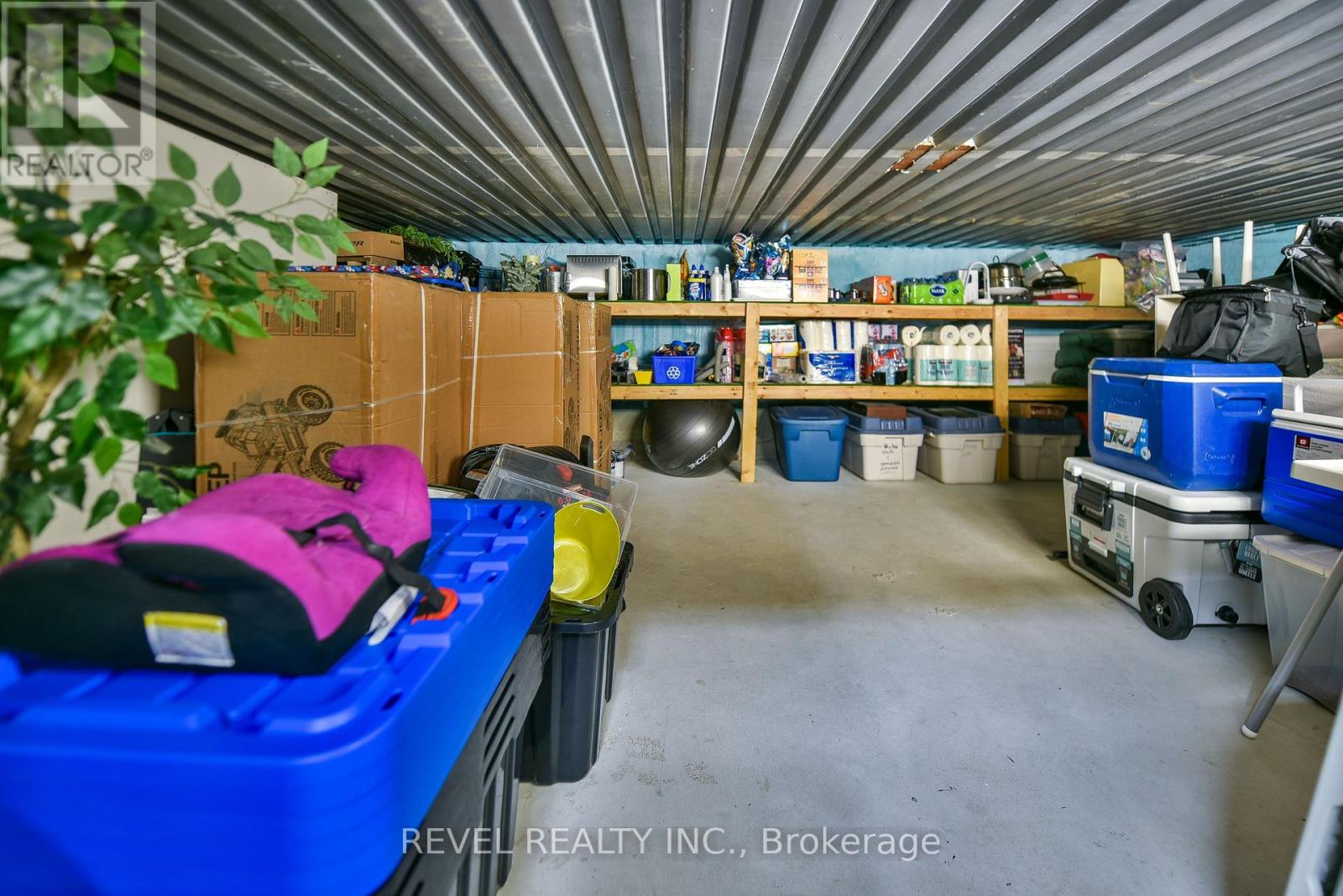 304 JV BONHOMME BOULEVARD - 48