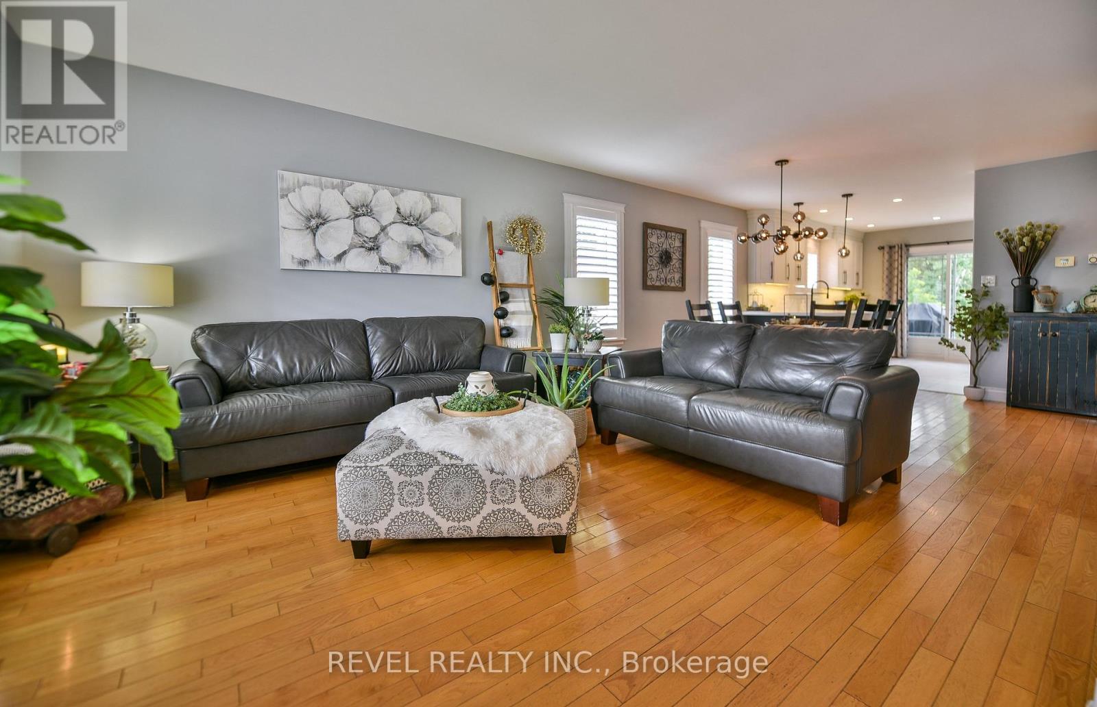 304 JV BONHOMME BOULEVARD - 9
