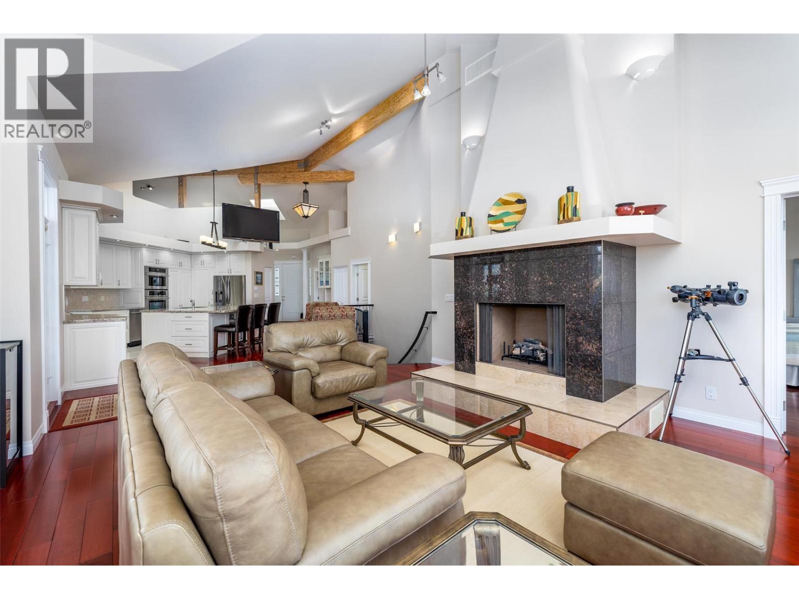 375 Trumpeter Court - 5