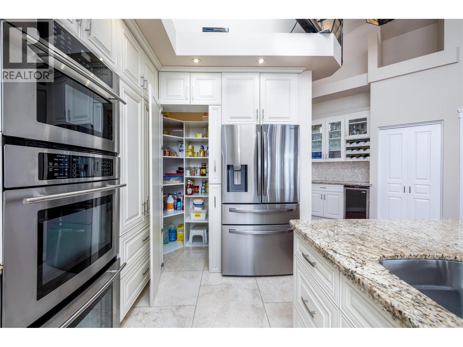 375 Trumpeter Court - 21