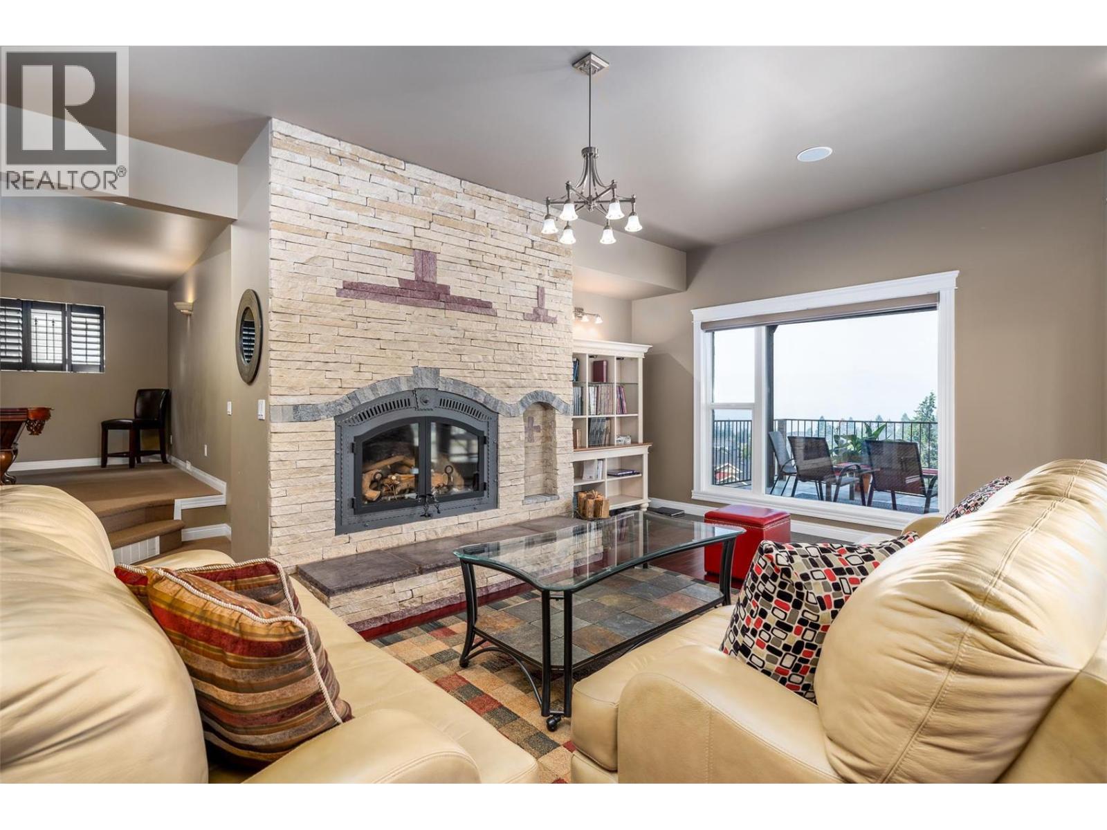 375 Trumpeter Court - 37