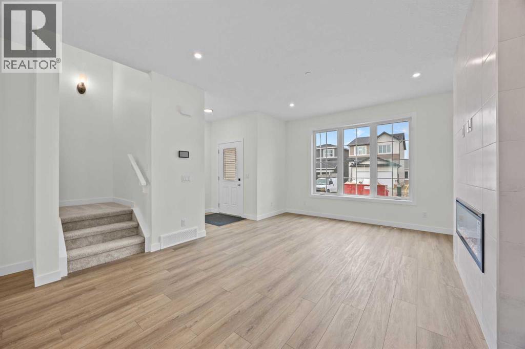 41 Hotchkiss Gardens SE, Hotchkiss, Calgary photo 5