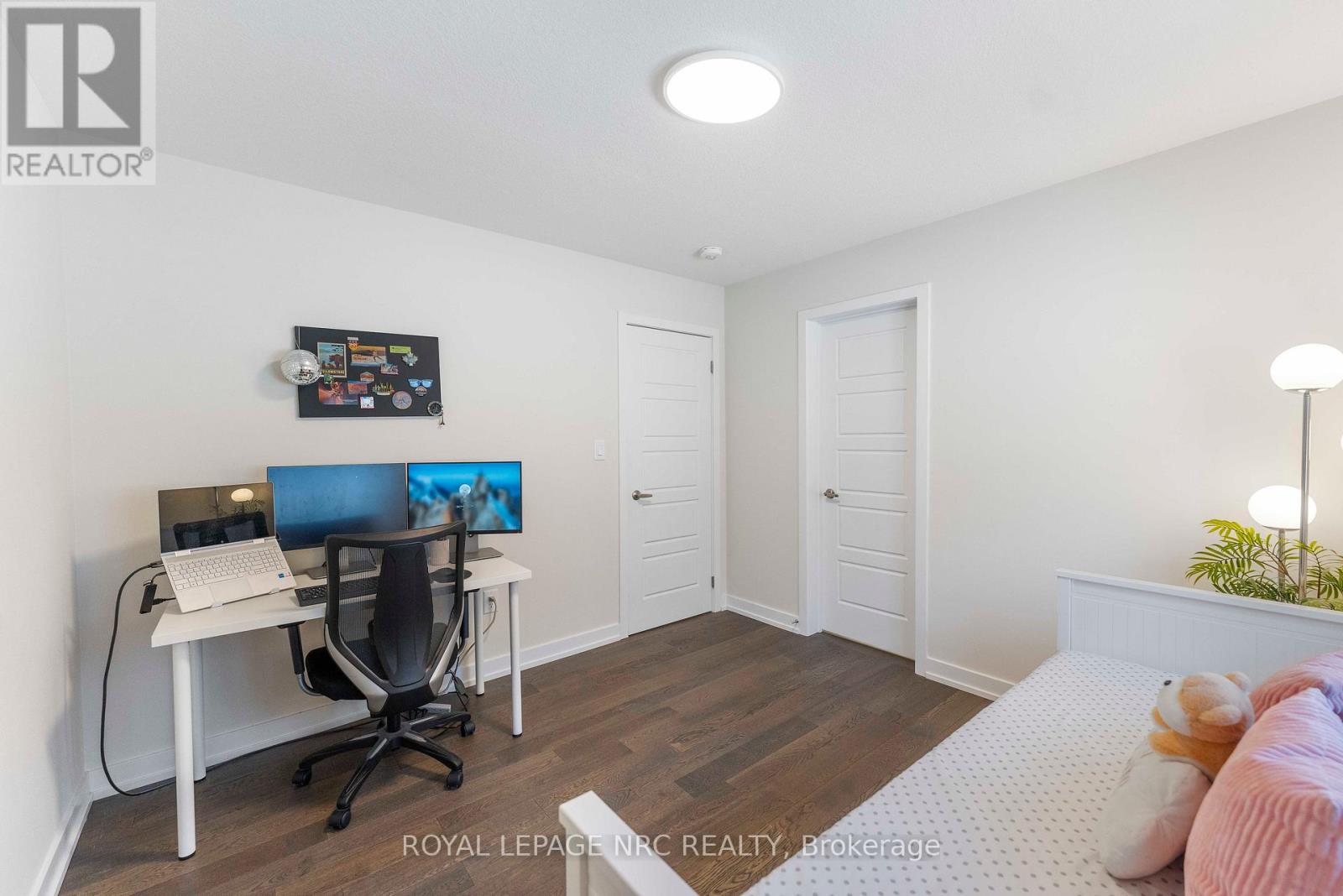 66 SUNFLOWER CRESCENT - Image 39