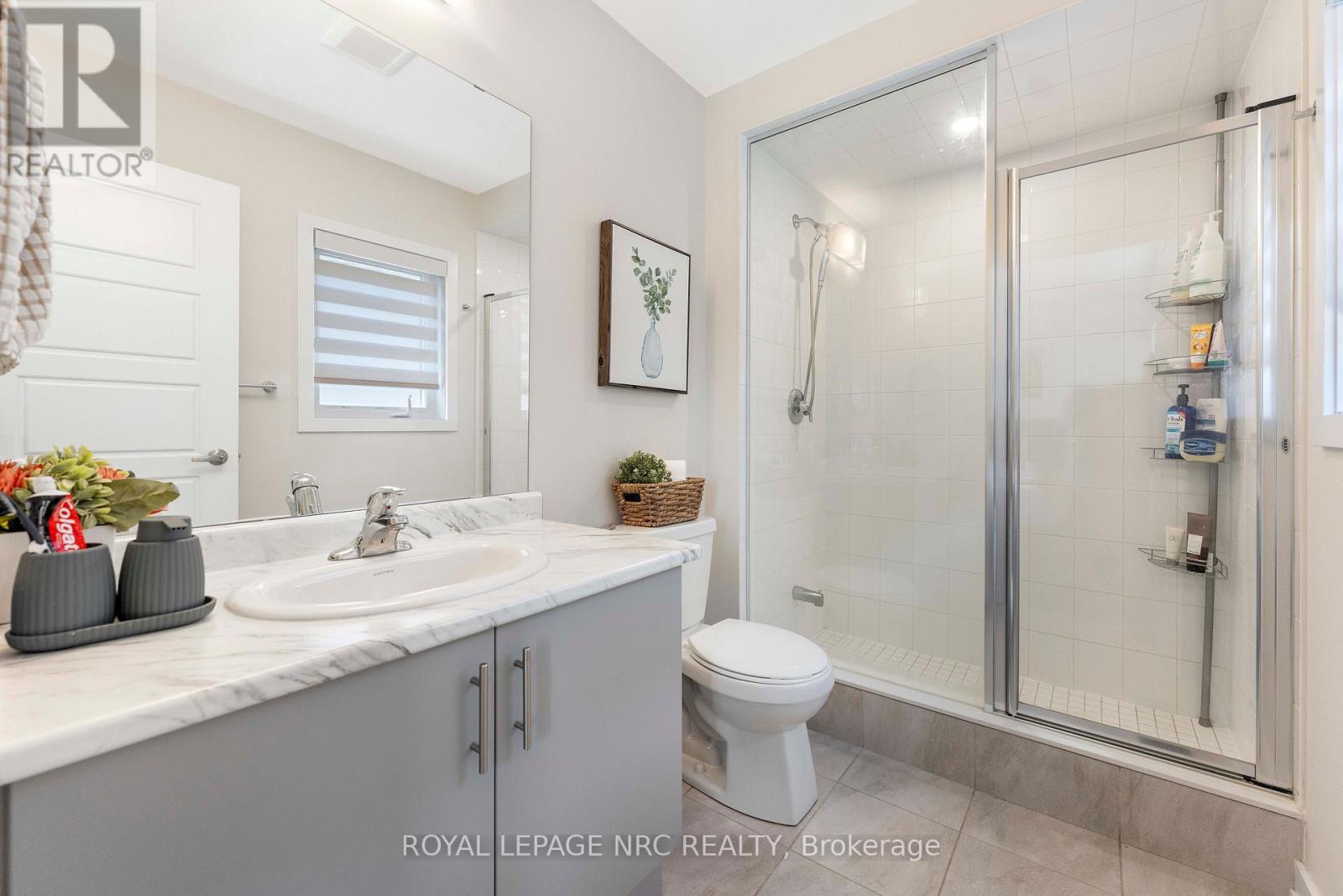 66 SUNFLOWER CRESCENT - Image 42