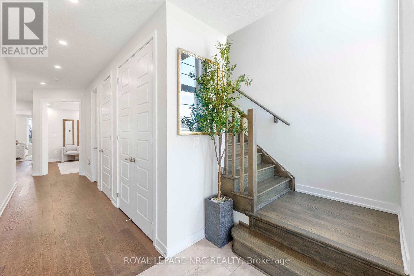 66 SUNFLOWER CRESCENT - Image 5