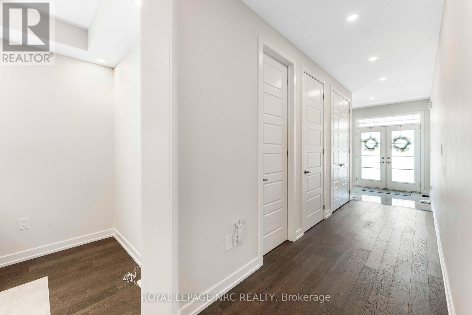 66 SUNFLOWER CRESCENT - Image 6