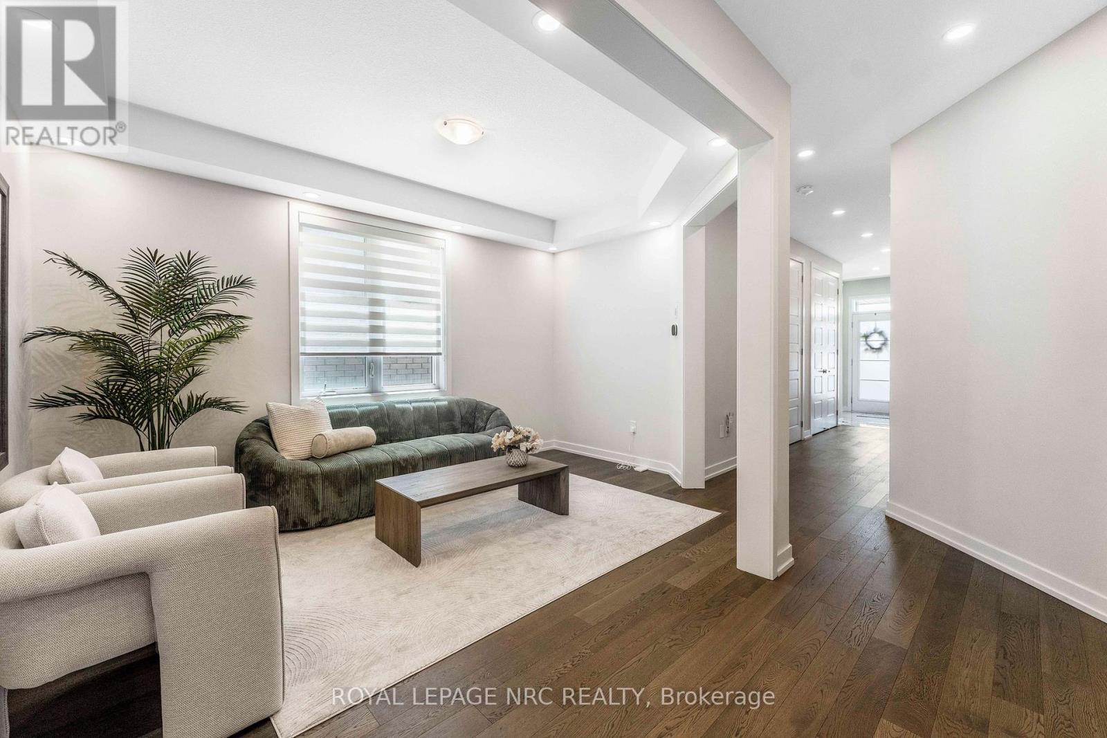 66 SUNFLOWER CRESCENT - Image 7