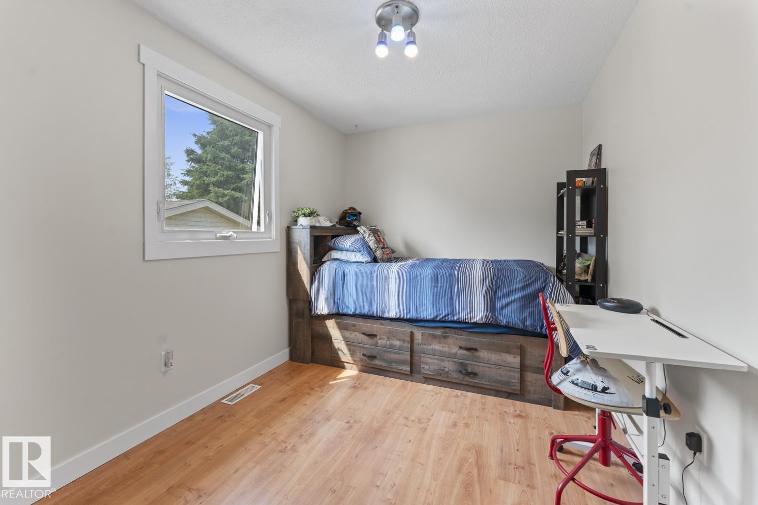 1801 Forest DR - Image 26