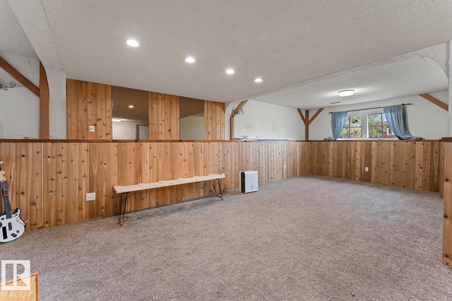 1801 Forest DR - 33