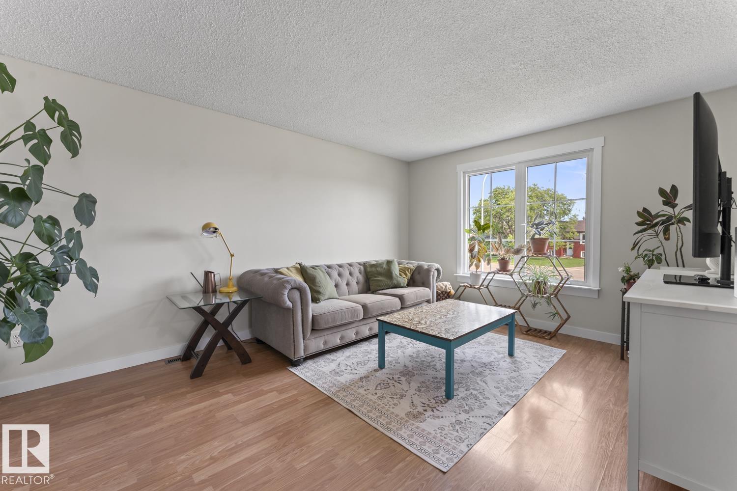 1801 Forest DR - 18