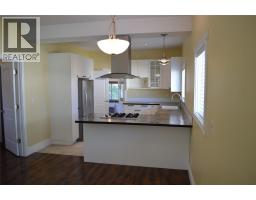 566 72nd Avenue, Grand Forks, BC V0H1H0 Photo 10