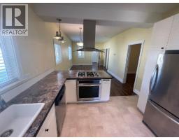 566 72nd Avenue, Grand Forks, BC V0H1H0 Photo 8