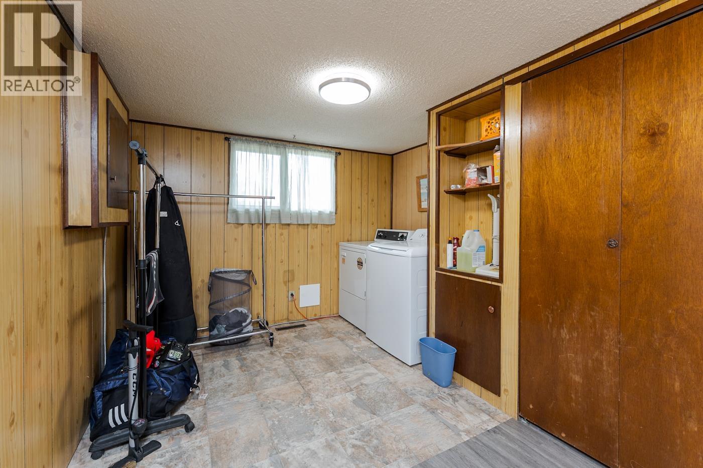 1123 CHILAKO AVENUE - 11