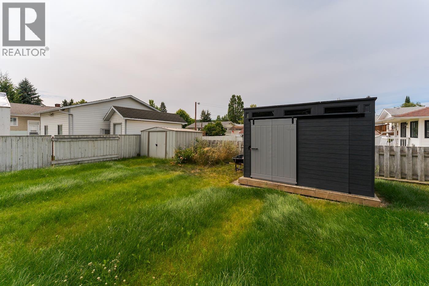 1123 CHILAKO AVENUE - 20