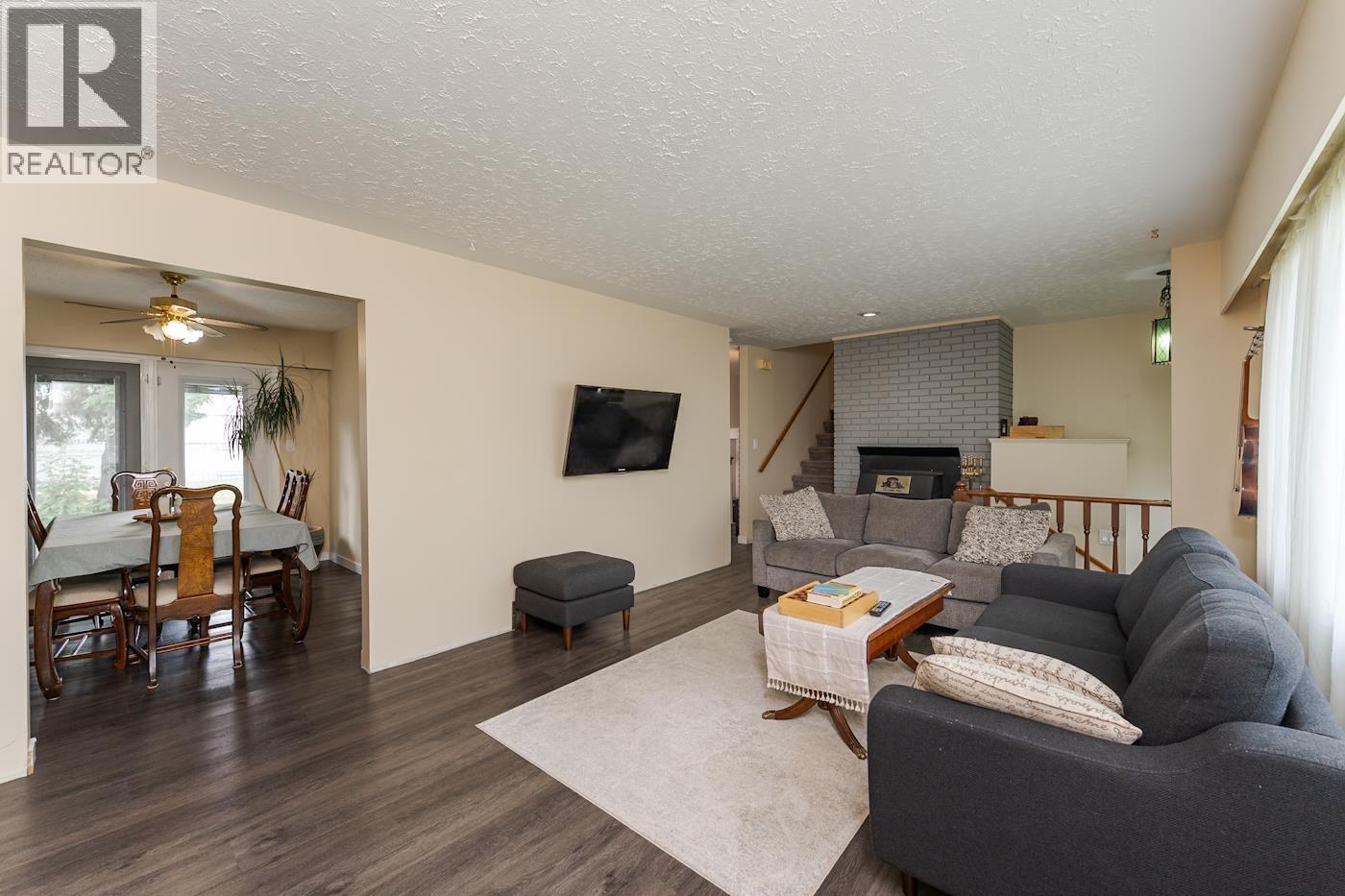 1123 CHILAKO AVENUE - 4