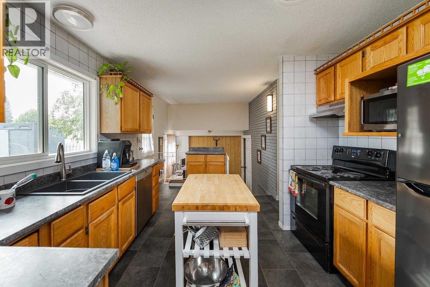 1123 CHILAKO AVENUE - 6