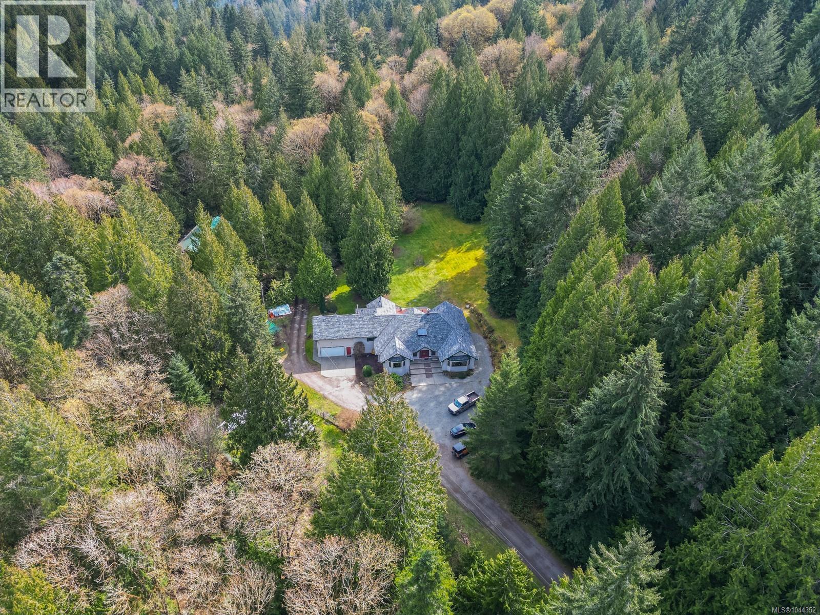 3105 Cameron-Taggart Rd - 1