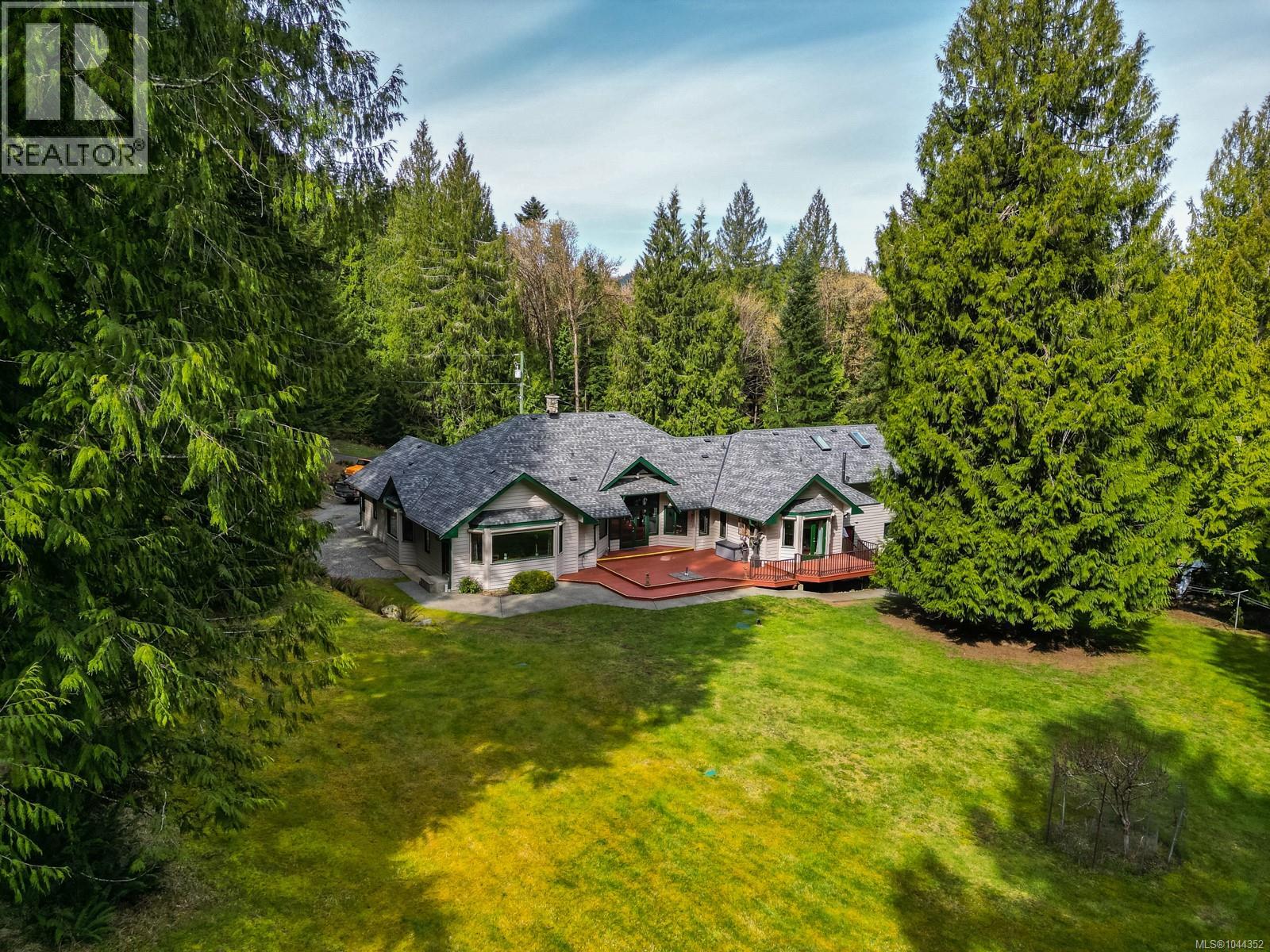 3105 Cameron-Taggart Rd - 4