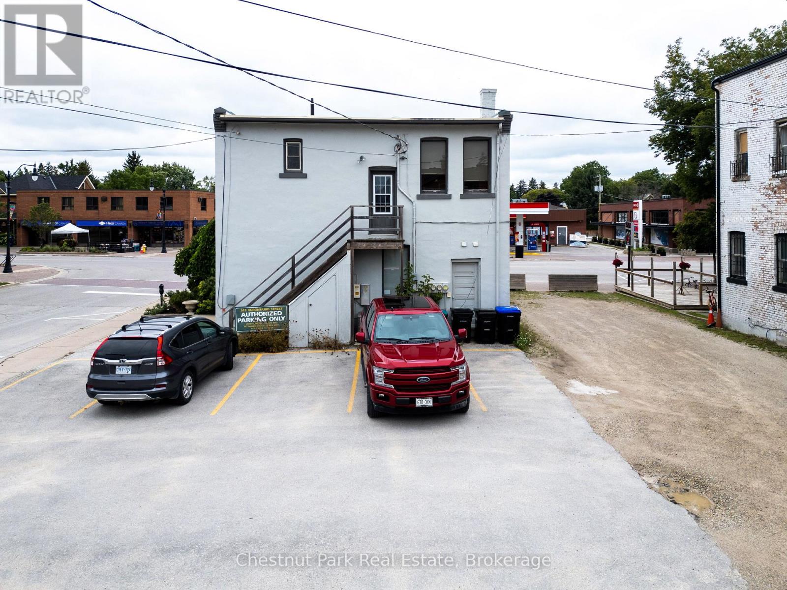 243 Hurontario Street, Collingwood, Ontario, L9Y2M1, Collingwood, Ontario — photo 4 of 5