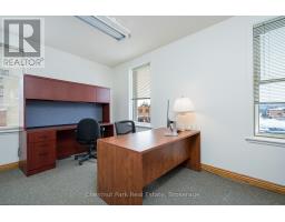 243 Hurontario Street, Collingwood, ON L9Y2M1 Photo 32