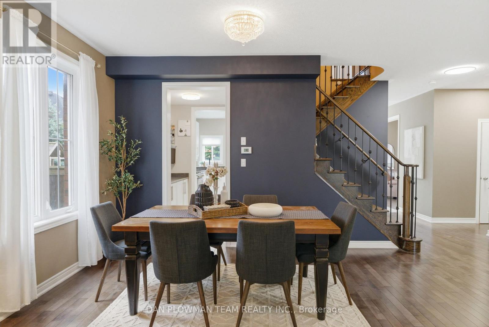 2243 PILGRIM SQUARE - 10