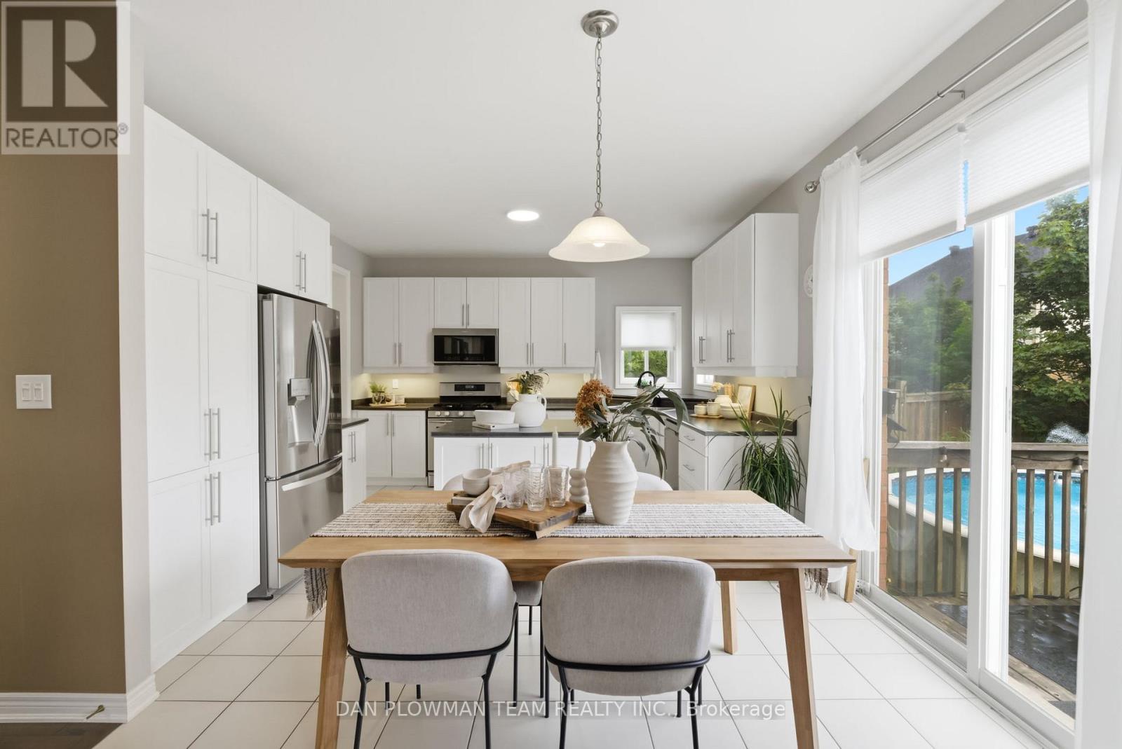 2243 PILGRIM SQUARE - 16
