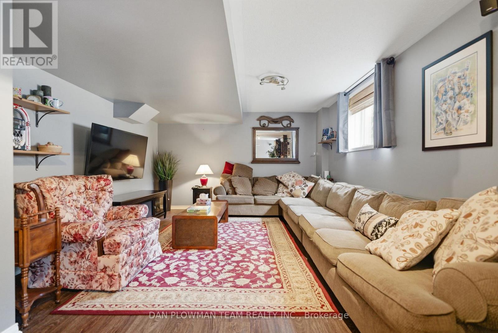 2243 PILGRIM SQUARE - 41