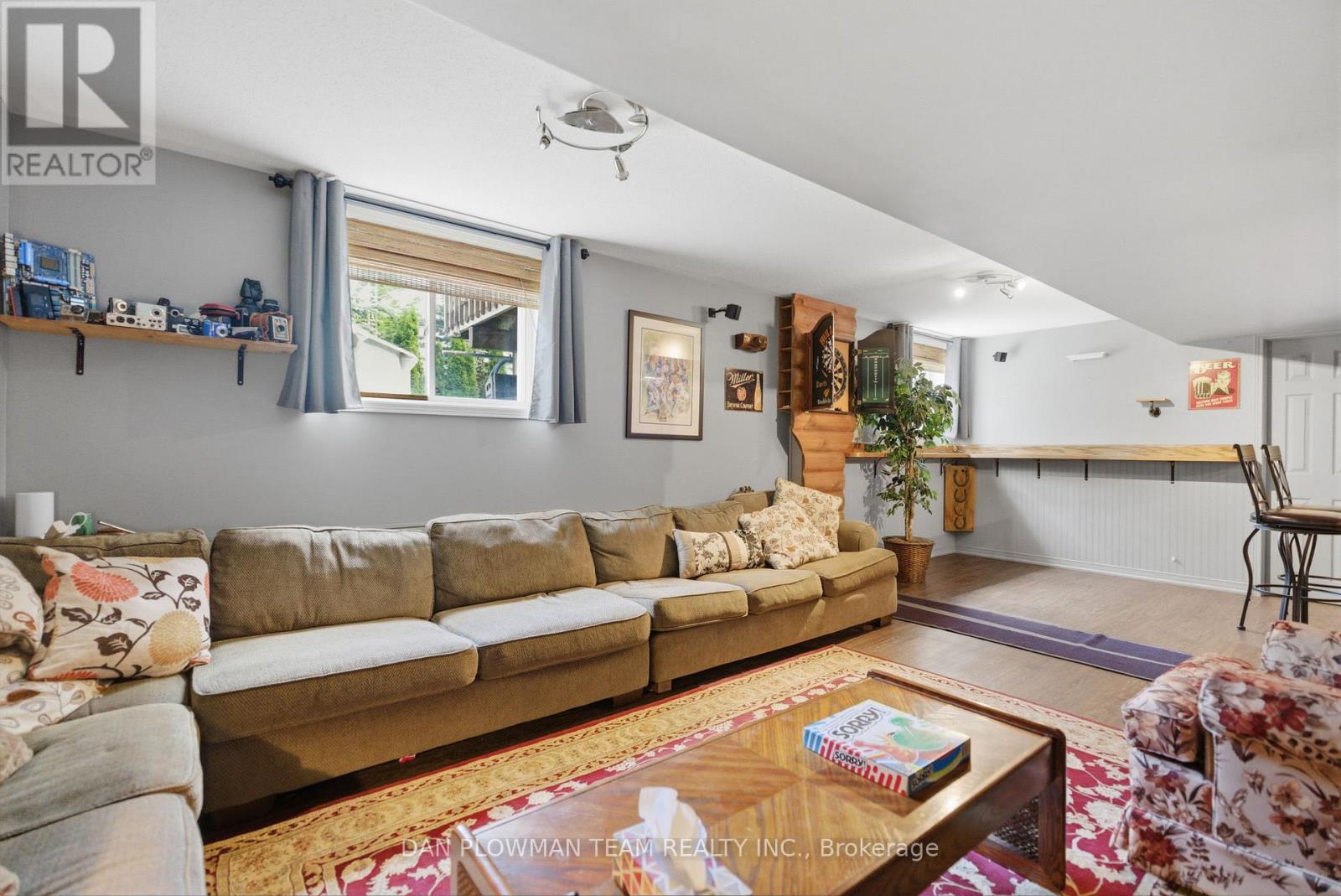 2243 PILGRIM SQUARE - 43