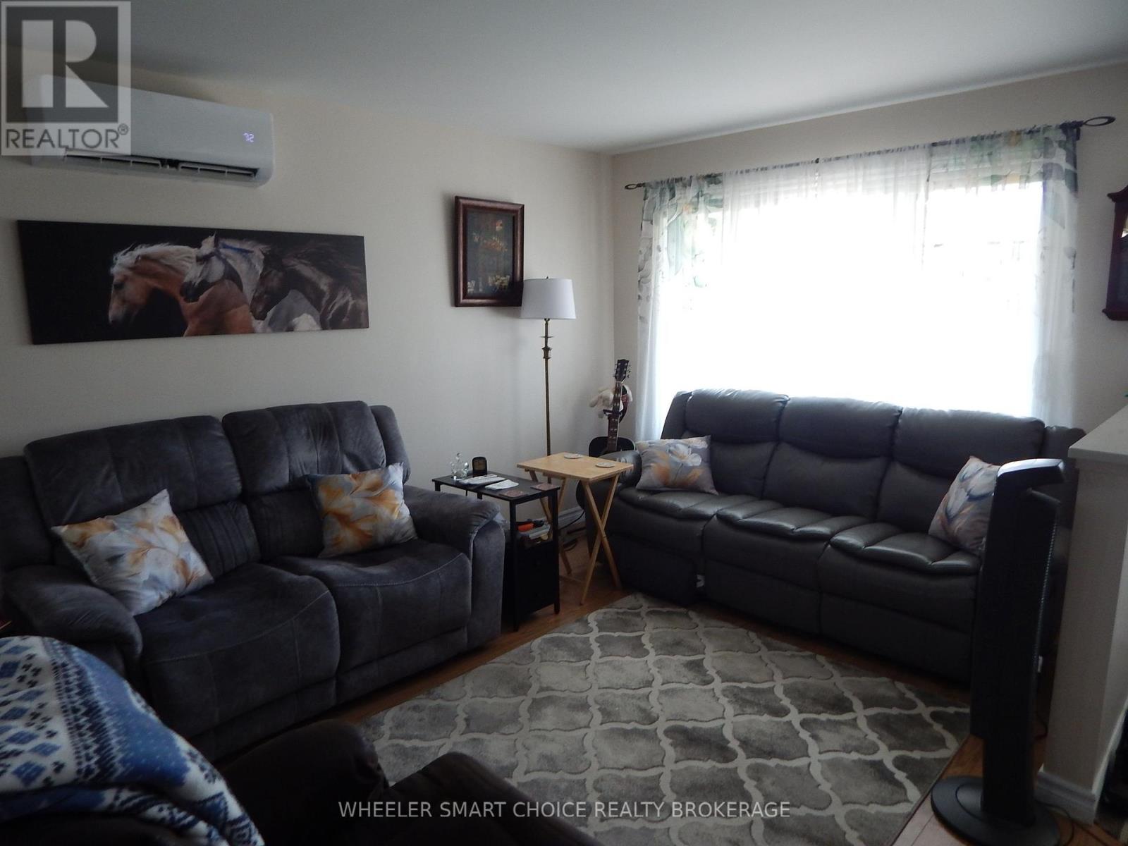 13 CYPRESS LANE - 11