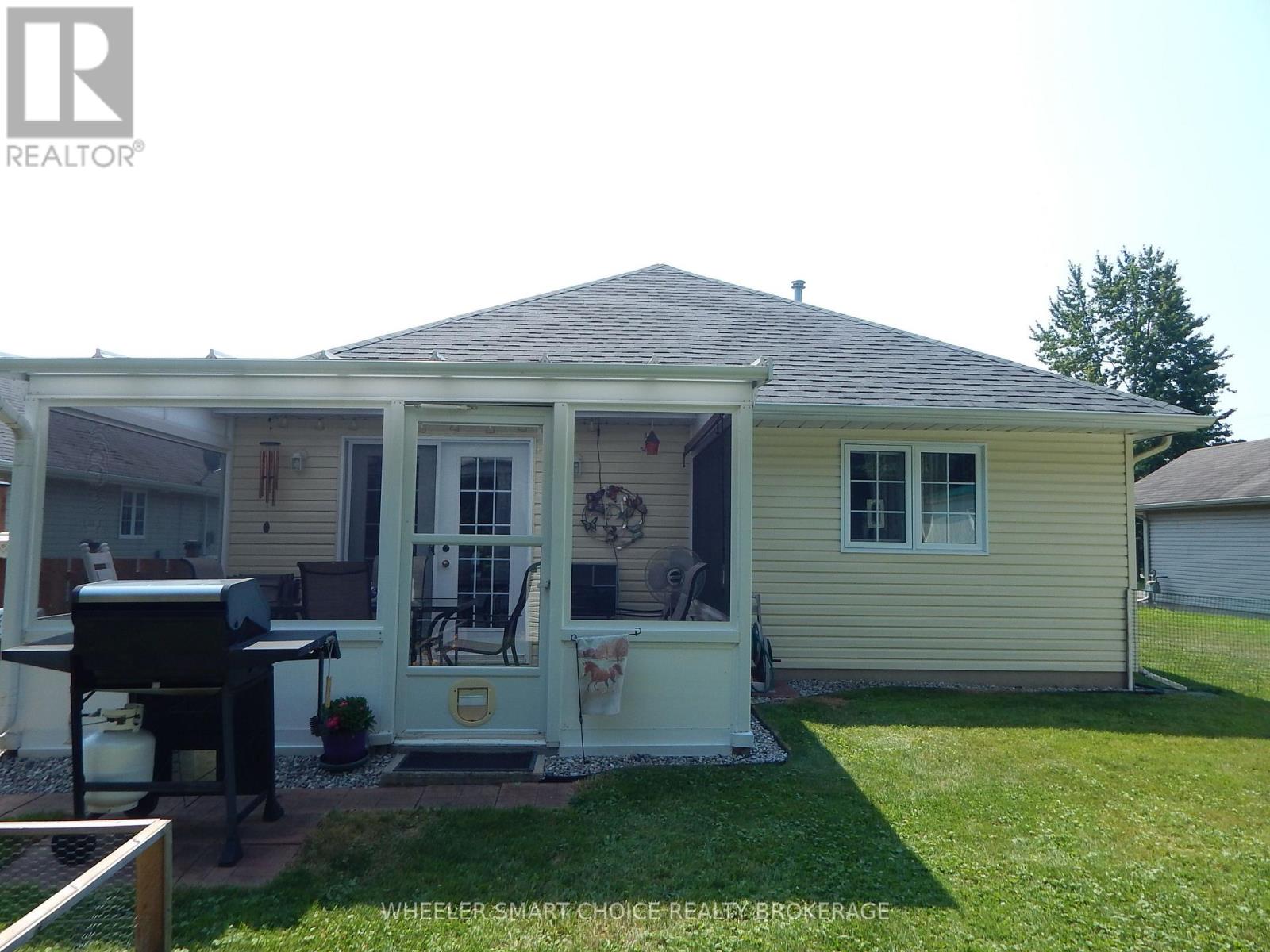 13 CYPRESS LANE - 26