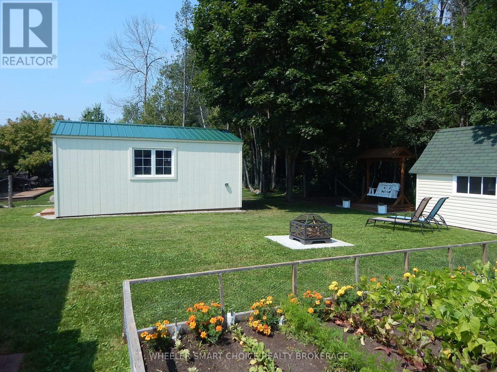 13 CYPRESS LANE - 28