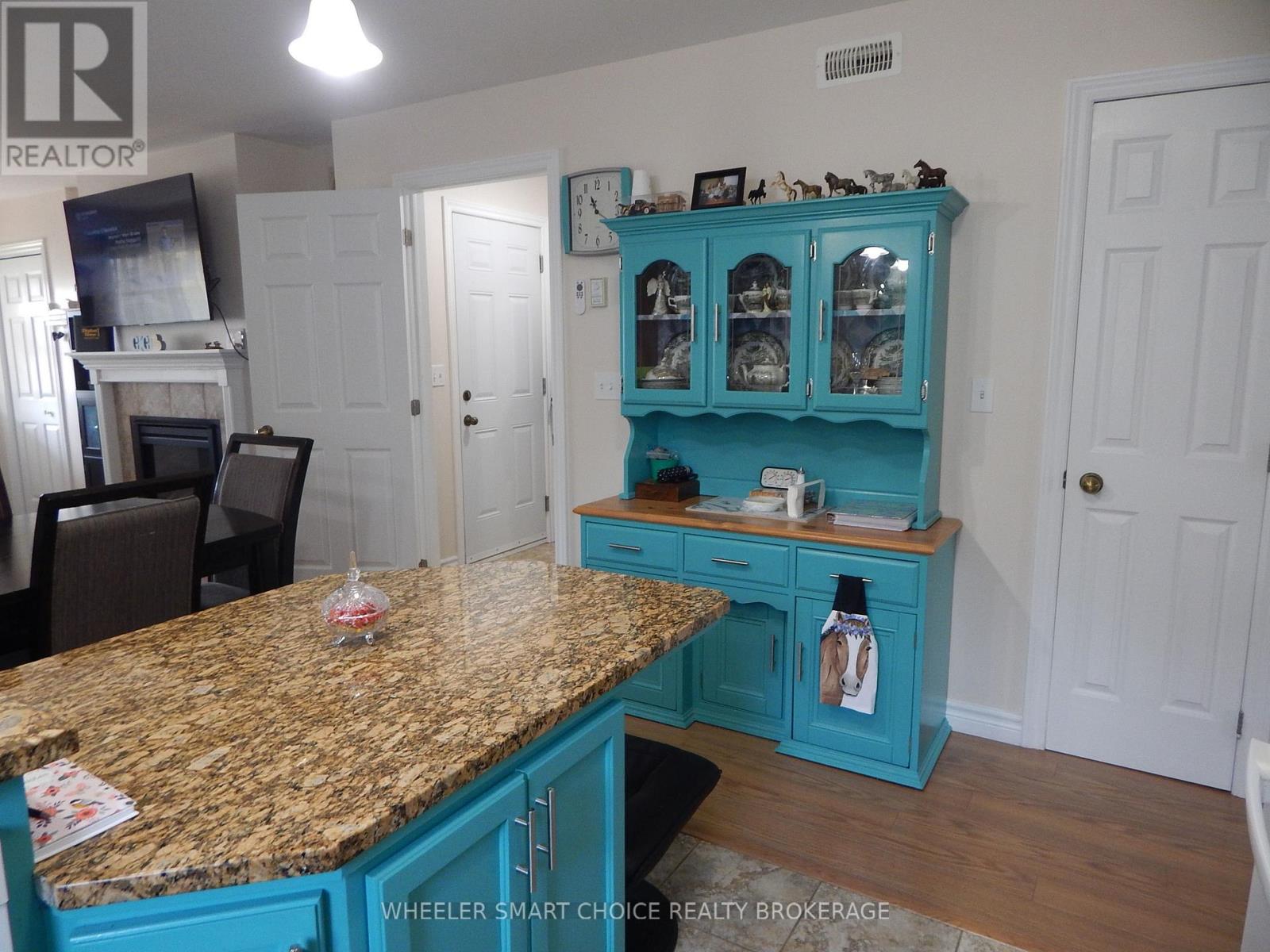 13 CYPRESS LANE - 5