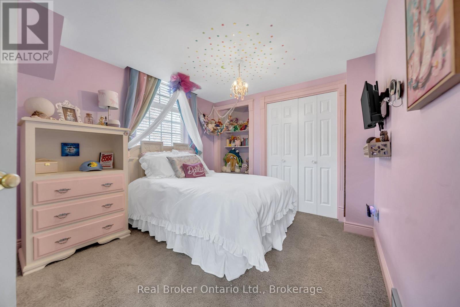 4766 HYNDMAN DRIVE - 25