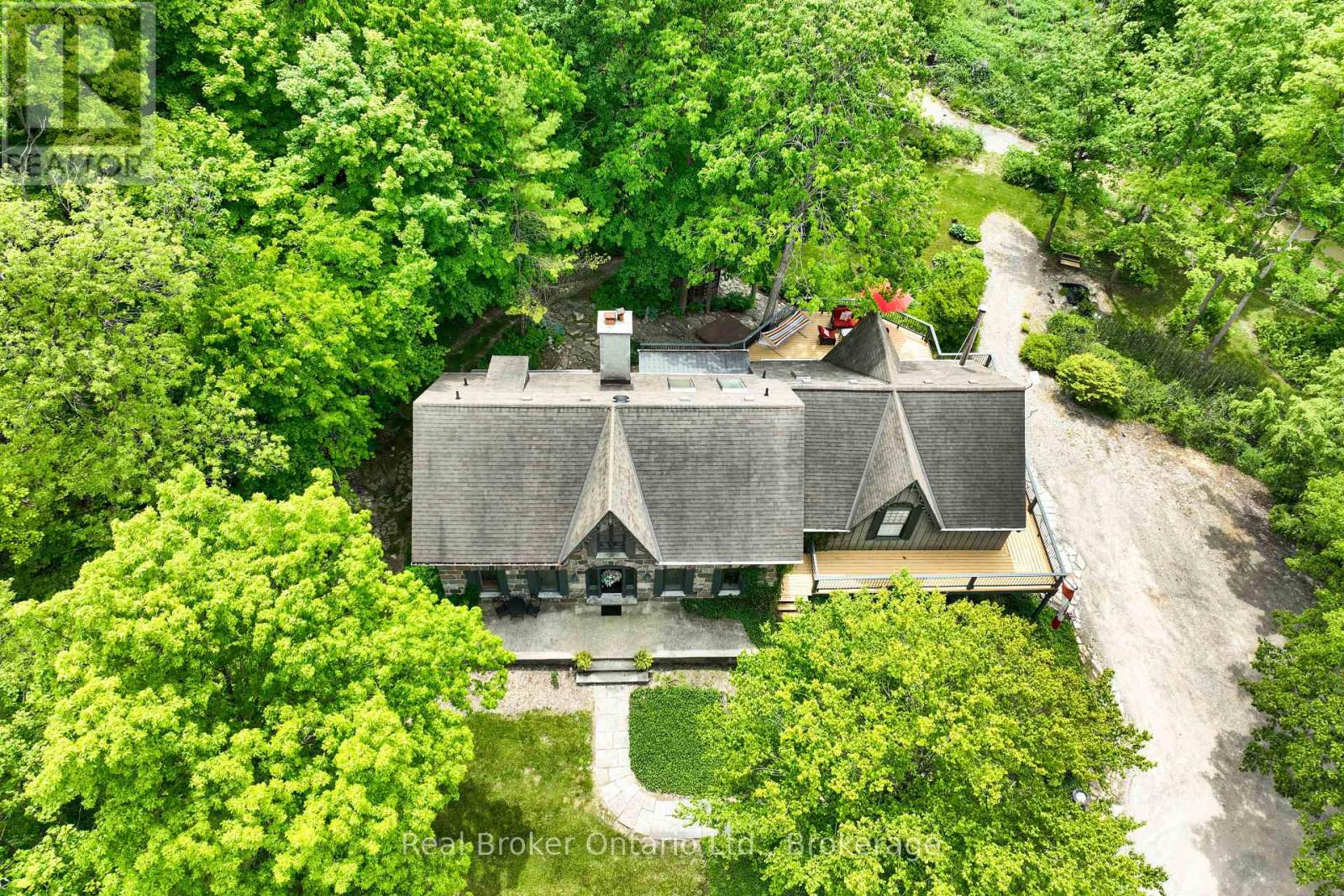 4766 HYNDMAN DRIVE - Image 45
