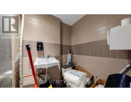 7 & 8 - 12960 Yonge Street, Richmond Hill, ON L4E3K2 Photo 19