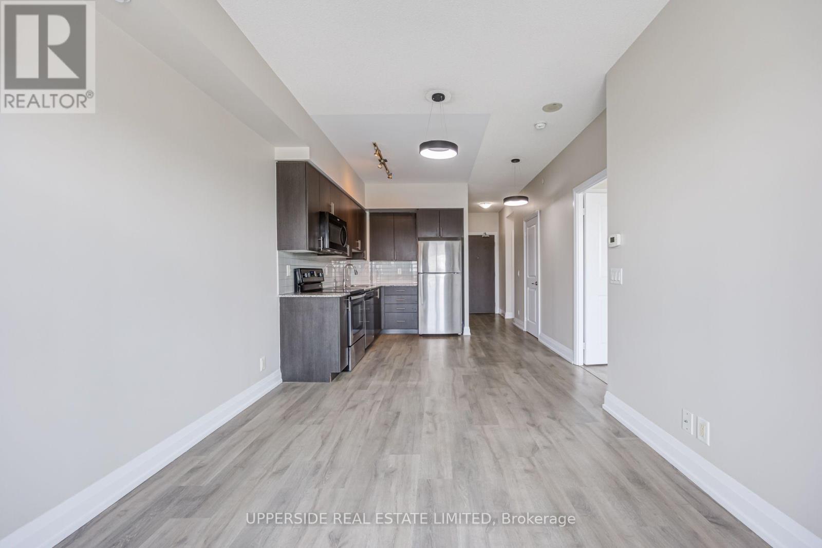 #806 7890 BATHURST STREET - 18