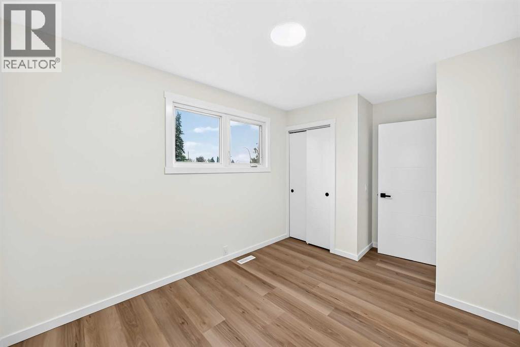545 Madeira Drive NE - Image 18