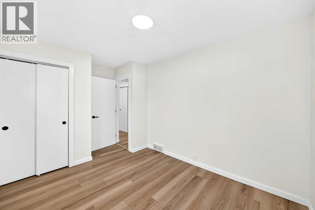 545 Madeira Drive NE - Image 19