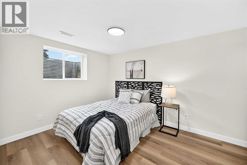 545 Madeira Drive NE - Image 36