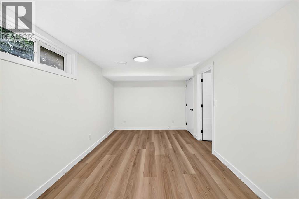 545 Madeira Drive NE - Image 39