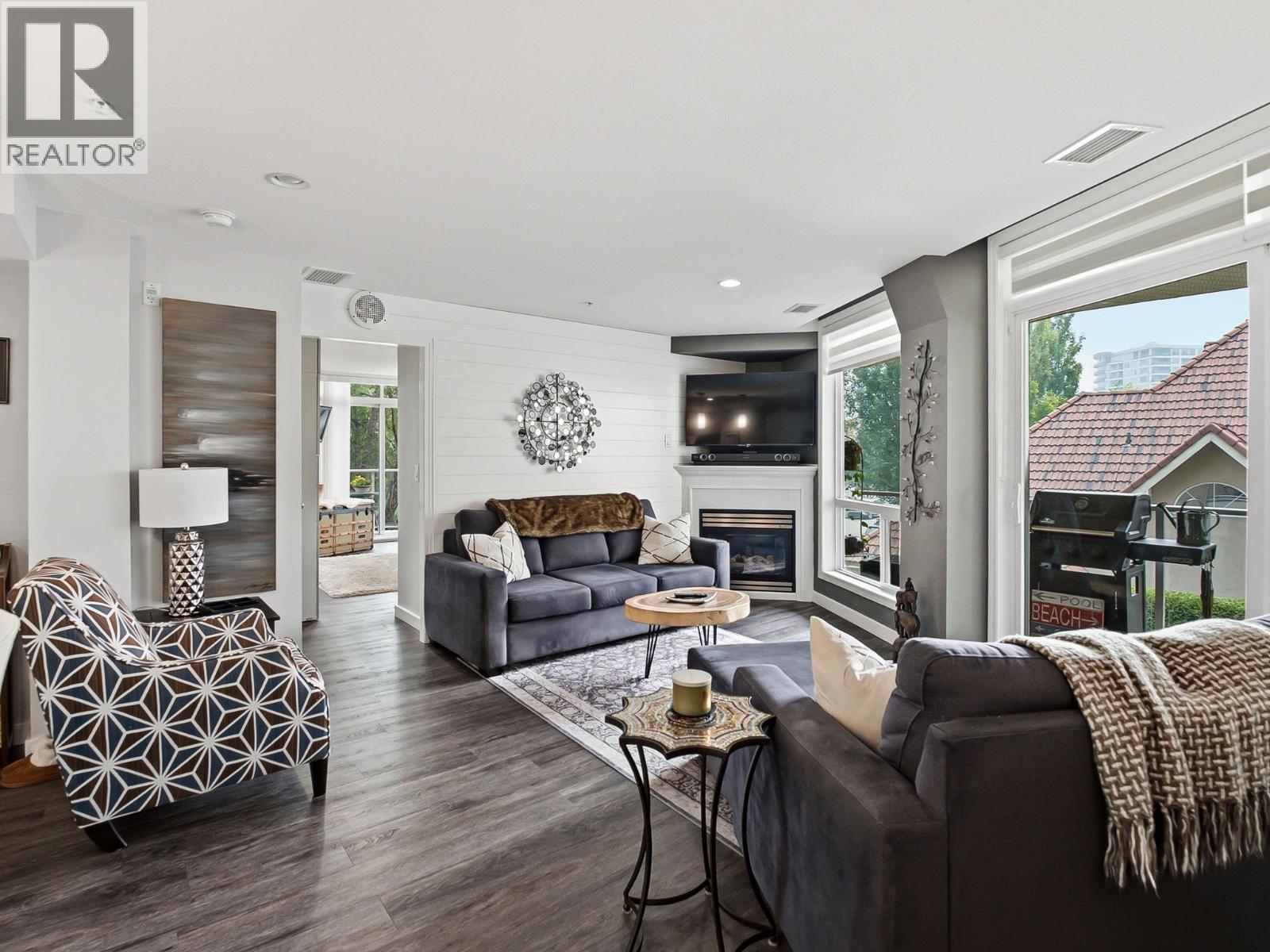 #242 1088 Sunset Drive - 1