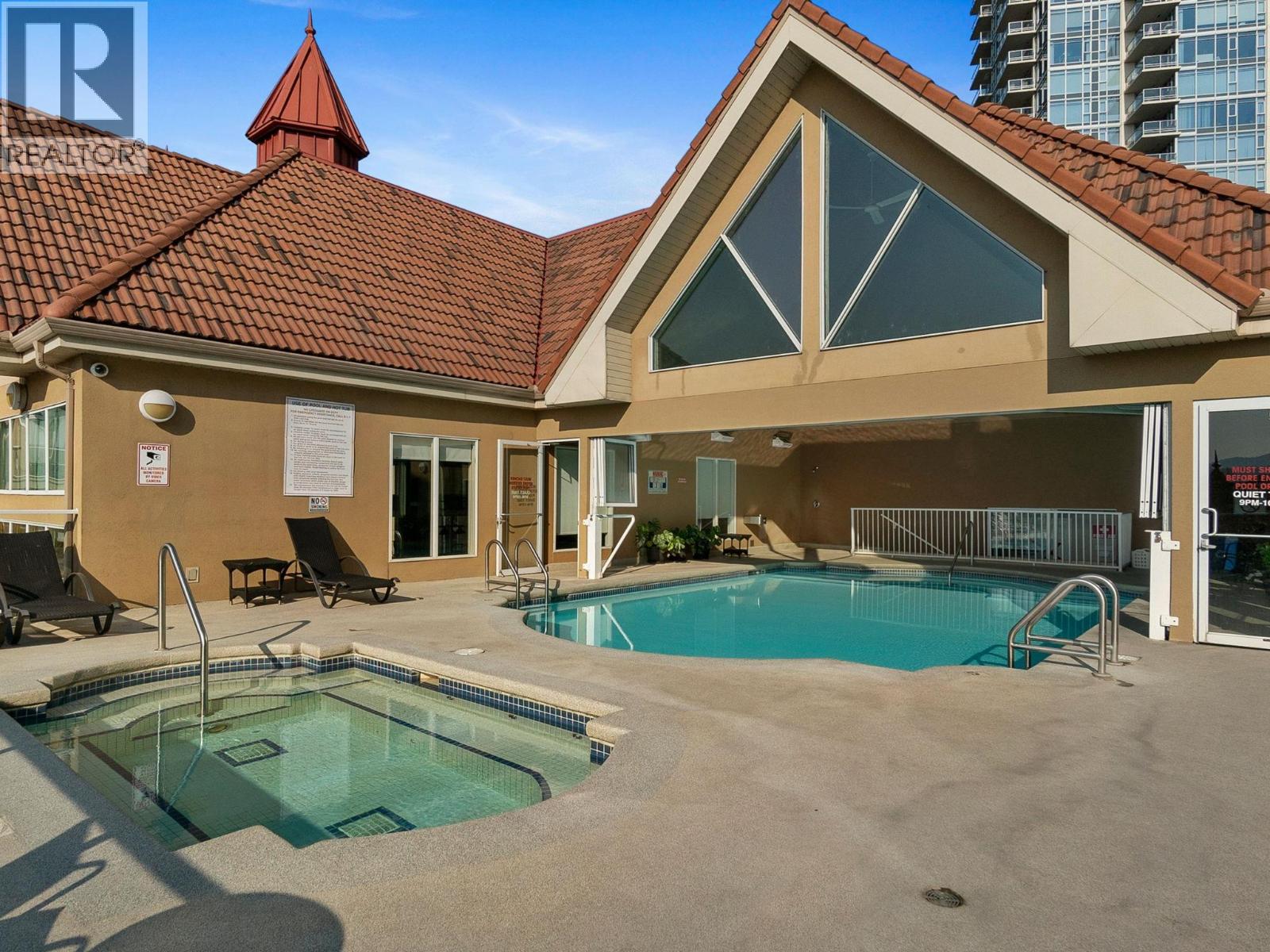 #242 1088 Sunset Drive - 26