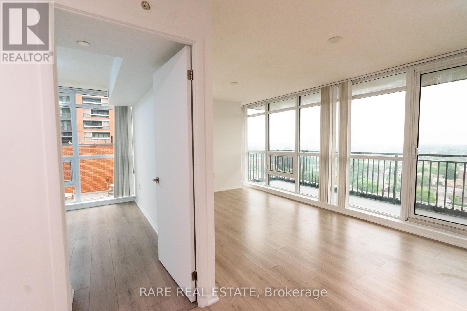 #1007 830 LAWRENCE AVENUE W - 2