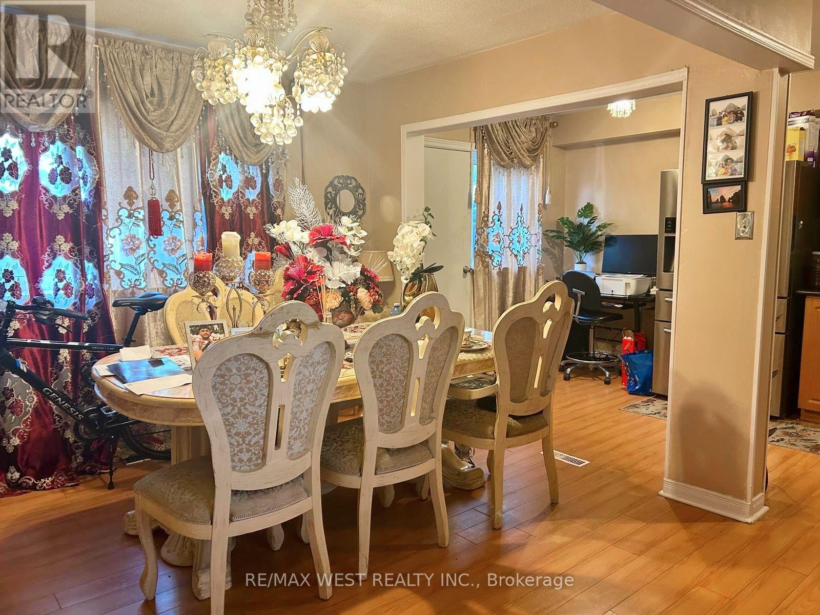 #134 6458 FINCH AVENUE W - Image 5