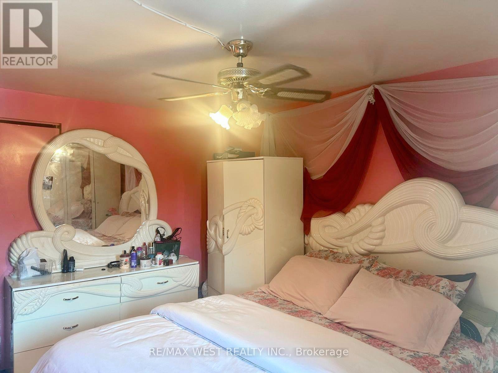 #134 6458 FINCH AVENUE W - Image 7